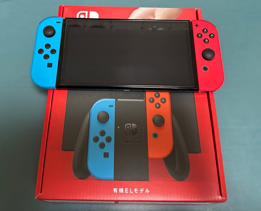 【美品】　Nintendo Switch 本体 (有機ELモデル)