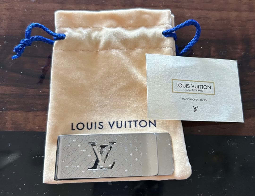 と*き様 ◾️ ルイ・ヴィトンのビルクリップ・シャンゼリゼ（M65041）◾️