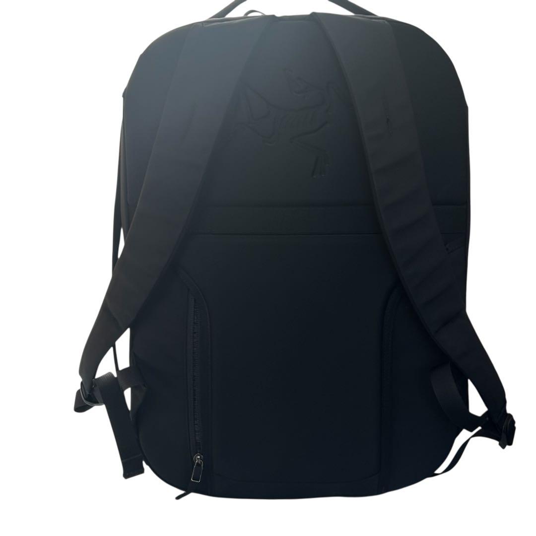 美品 アークテリクス BLADE 20 バックパック ブラック 人気モデル