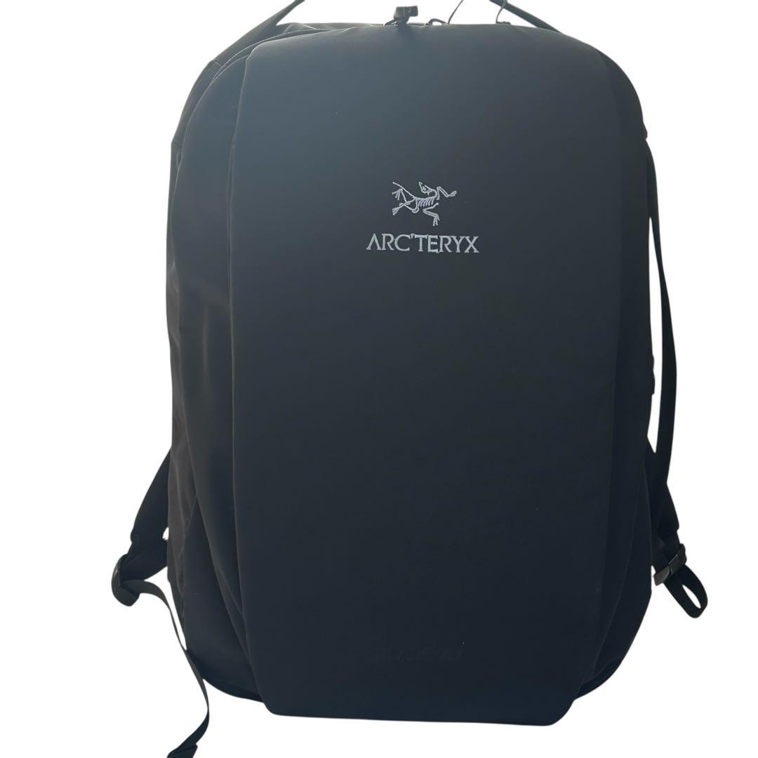 美品 アークテリクス BLADE 20 バックパック ブラック 人気モデル