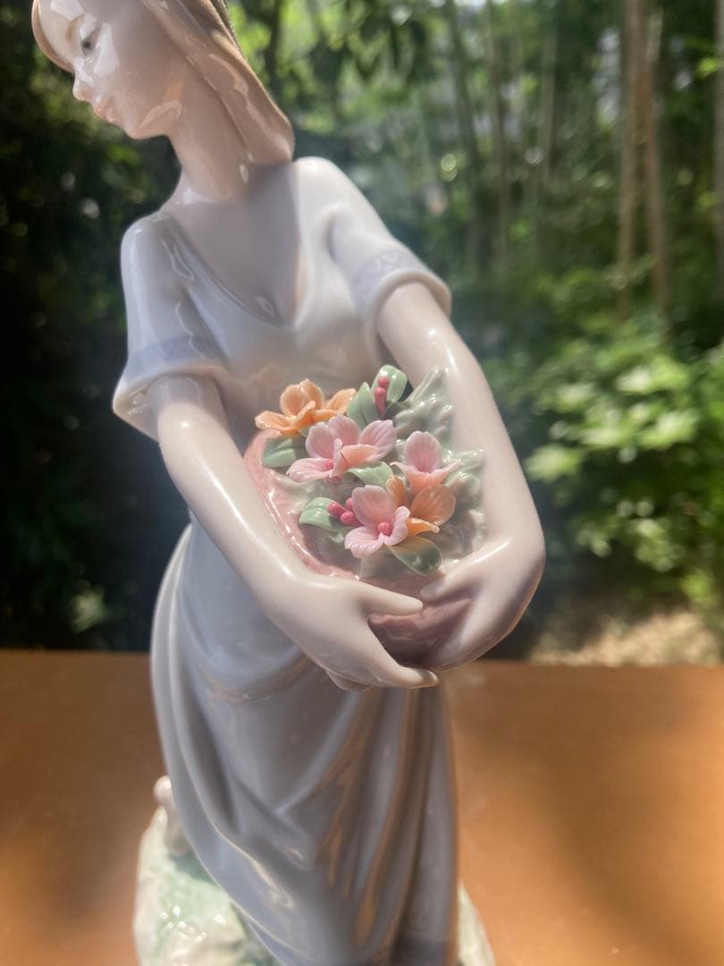リヤドロ LLADRO 7704 アテネの庭 GARDENS OF ATHENS