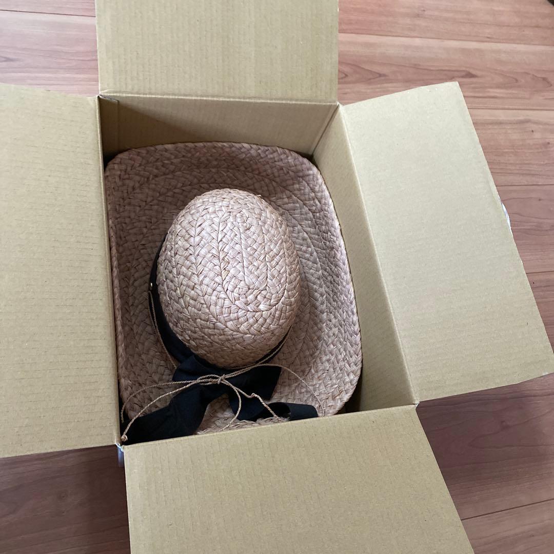 へレンカミンスキー　麦わら帽子　黒リボン付き