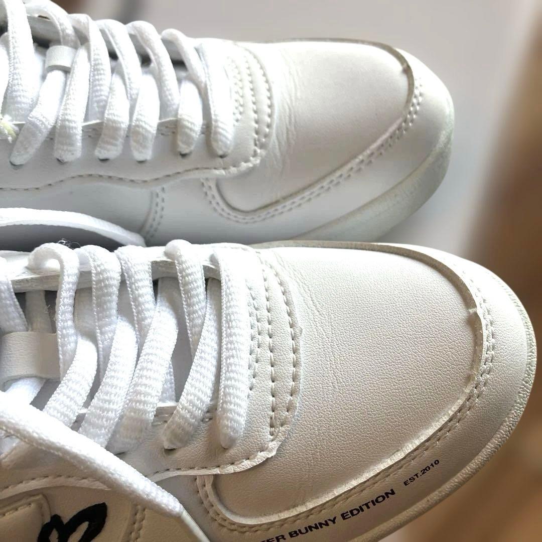 美品！MASTER BUNNY EDITION ホワイトスニーカー 23.0cm