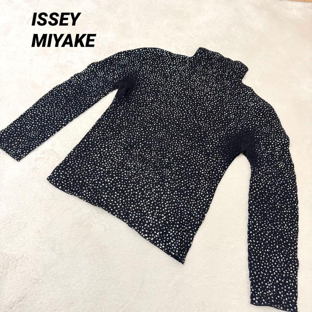 極美品✨ISSEY MIYAKE me プリーツ　光沢感　ブラック　箔