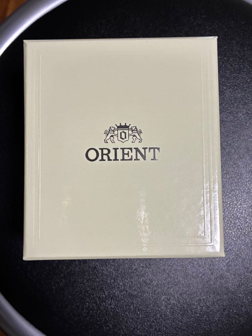 ORIENT クォーツ 腕時計 レッドダイヤル