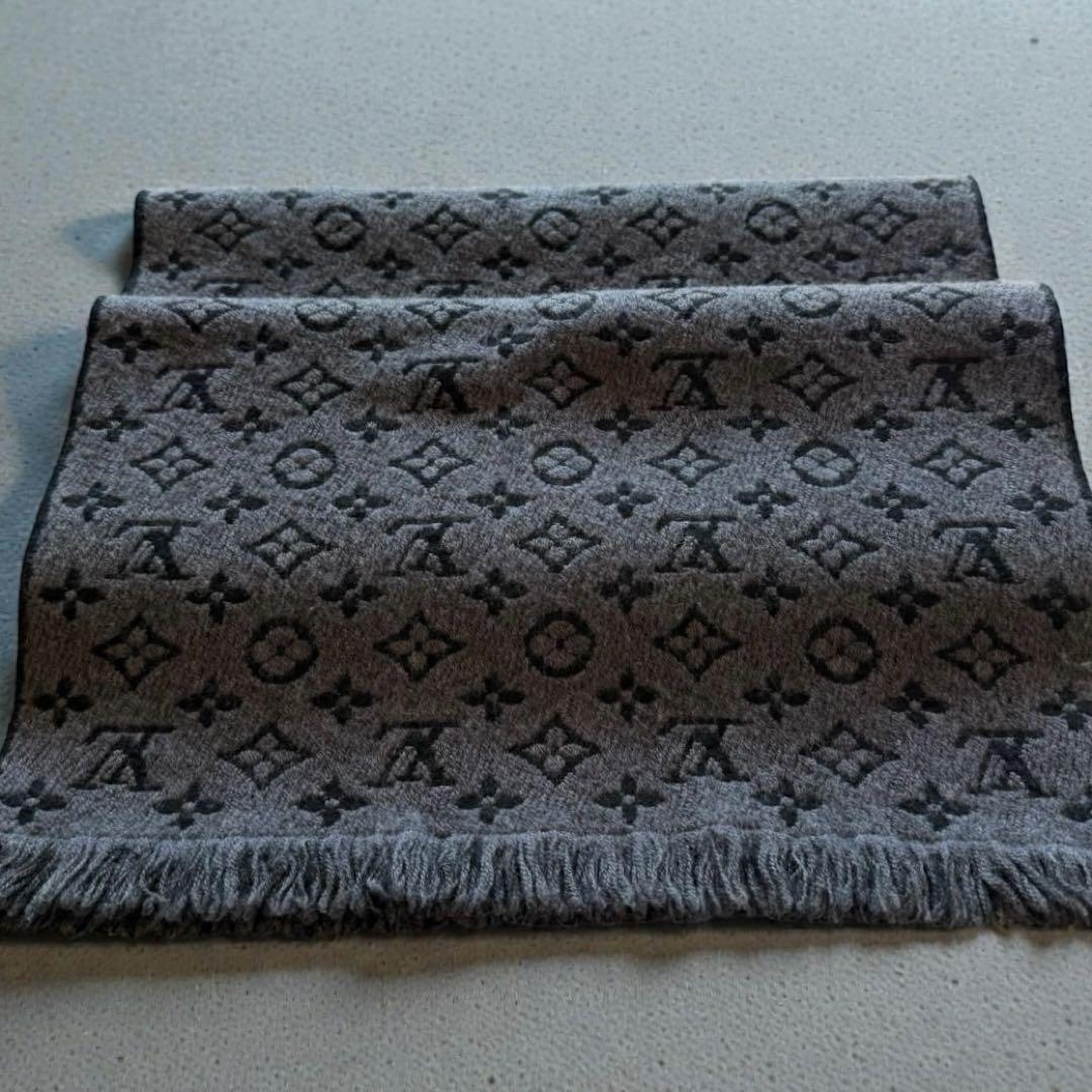 美品✨ルイヴィトン　モノグラム クラシック アントラシット エシャルプ マフラー