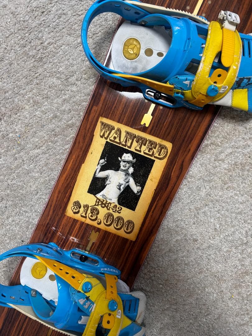 日本限定　BURTON　HUG　バートン　ハグ　スノーボード　板　142cm