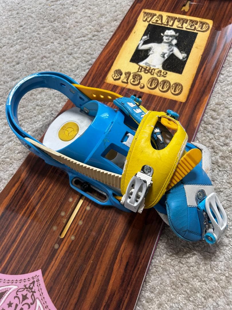 日本限定　BURTON　HUG　バートン　ハグ　スノーボード　板　142cm