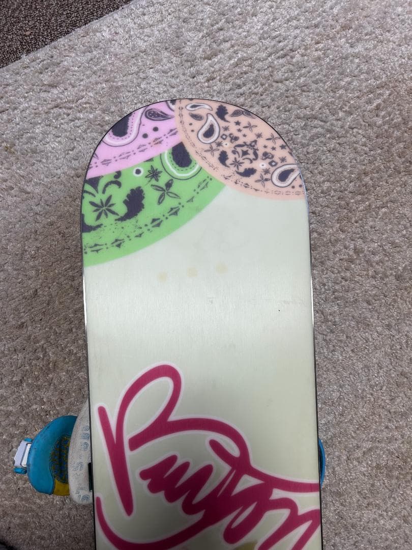 日本限定　BURTON　HUG　バートン　ハグ　スノーボード　板　142cm