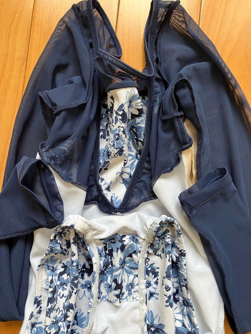 Stina スティナ 大人S 長袖