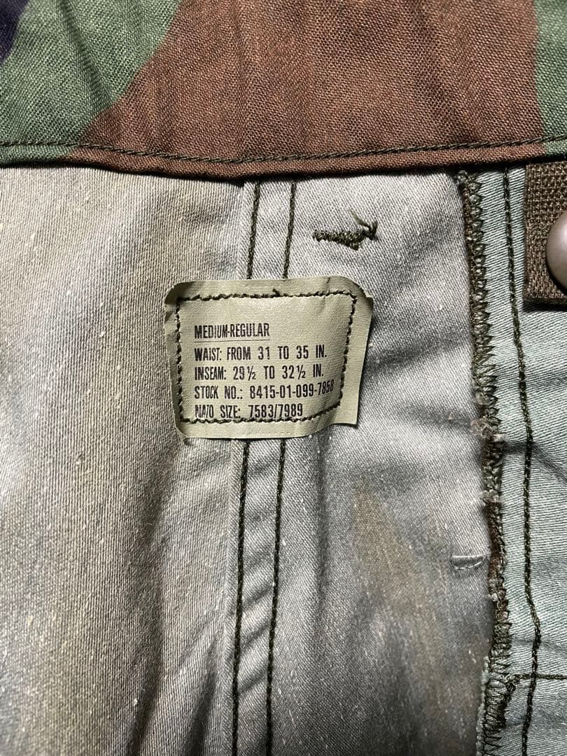 実物新品デッドストック 米軍 M-65フィールドカーゴパンツ ウッドランドM-R