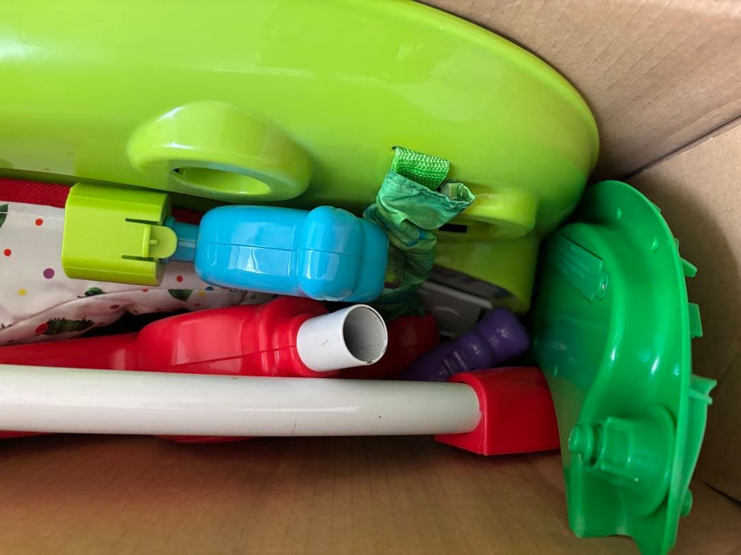 はらぺこあおむし　アクティビティジャンパー ベビージム