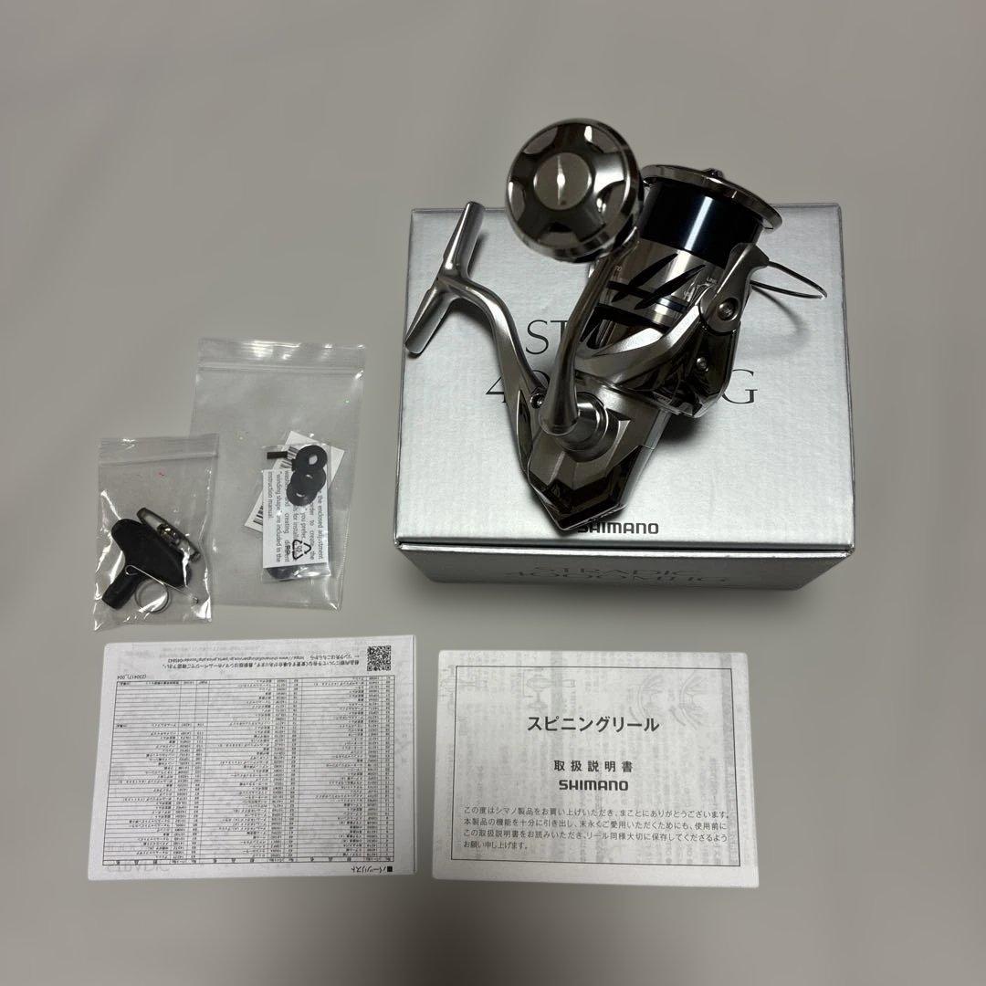 シマノ(SHIMANO) 23 ストラディック 4000MHG 美品