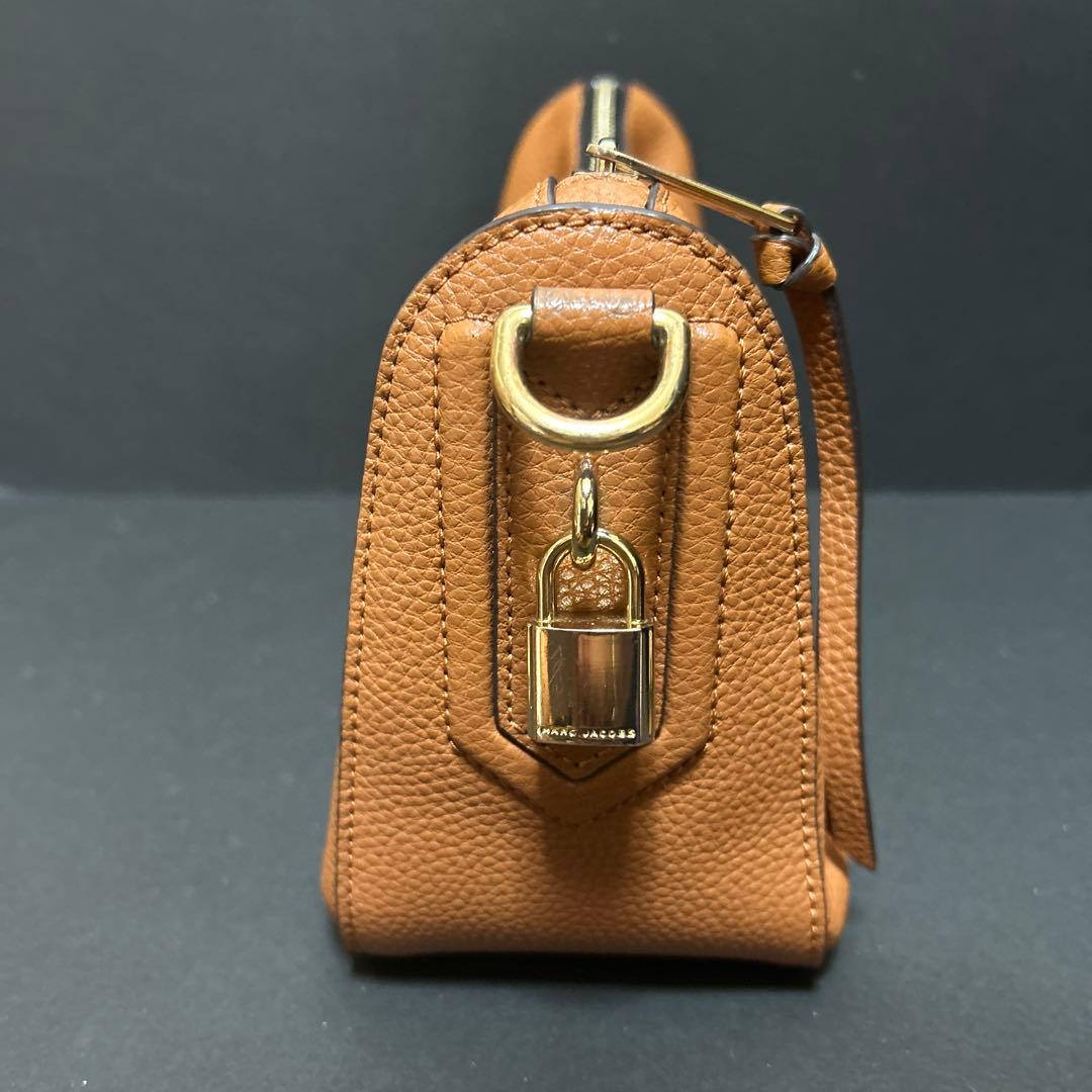 MARC JACOBSマークジェイコブス ショルダーバッグ
