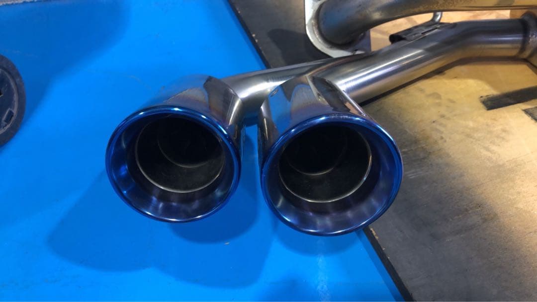 インプレッサGT2 FB20用ガナドール　マフラー　左右2本出し　中古