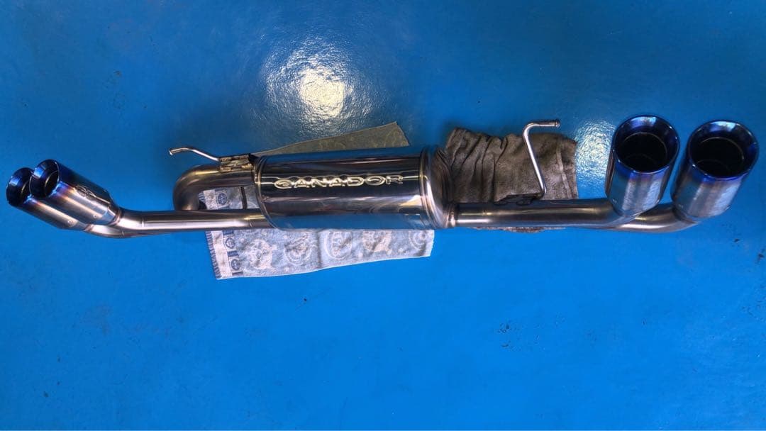 インプレッサGT2 FB20用ガナドール　マフラー　左右2本出し　中古