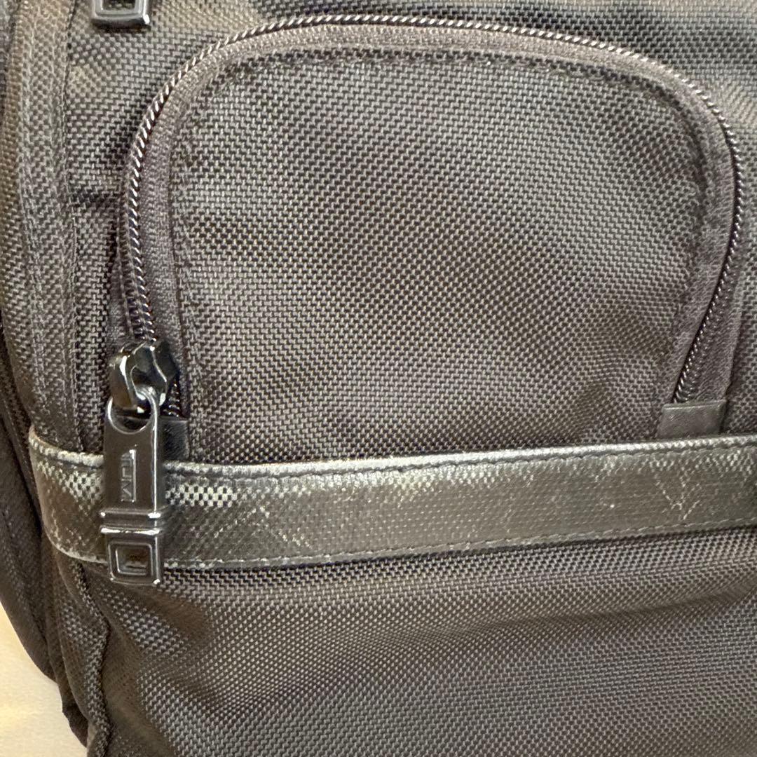 TUMI アルファーシリーズ　インナーバック付き