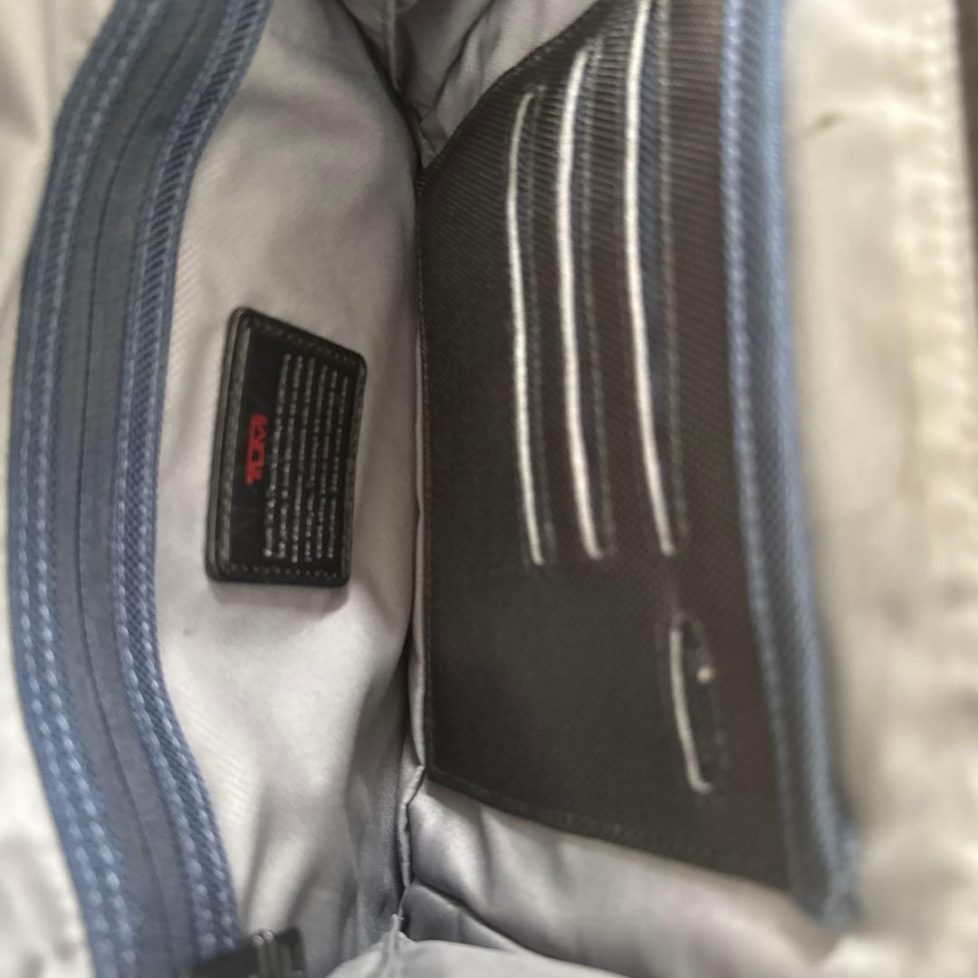 TUMI アルファーシリーズ　インナーバック付き