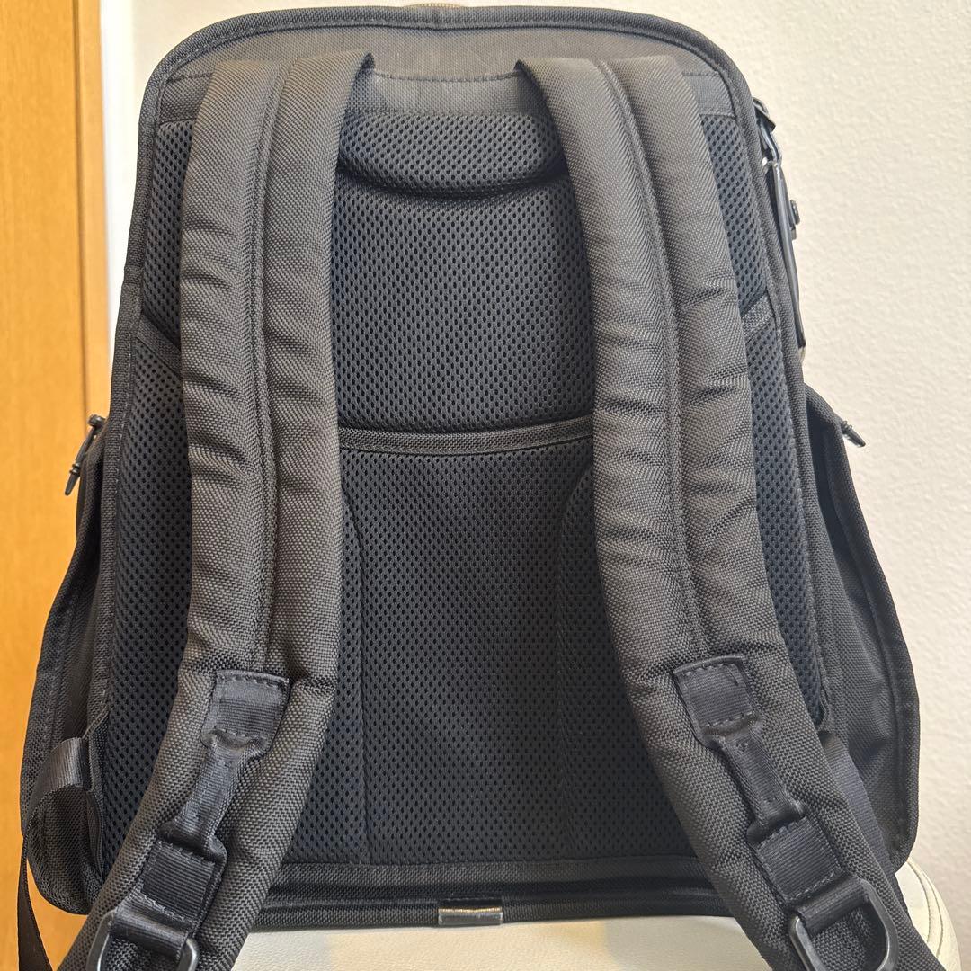 TUMI アルファーシリーズ　インナーバック付き