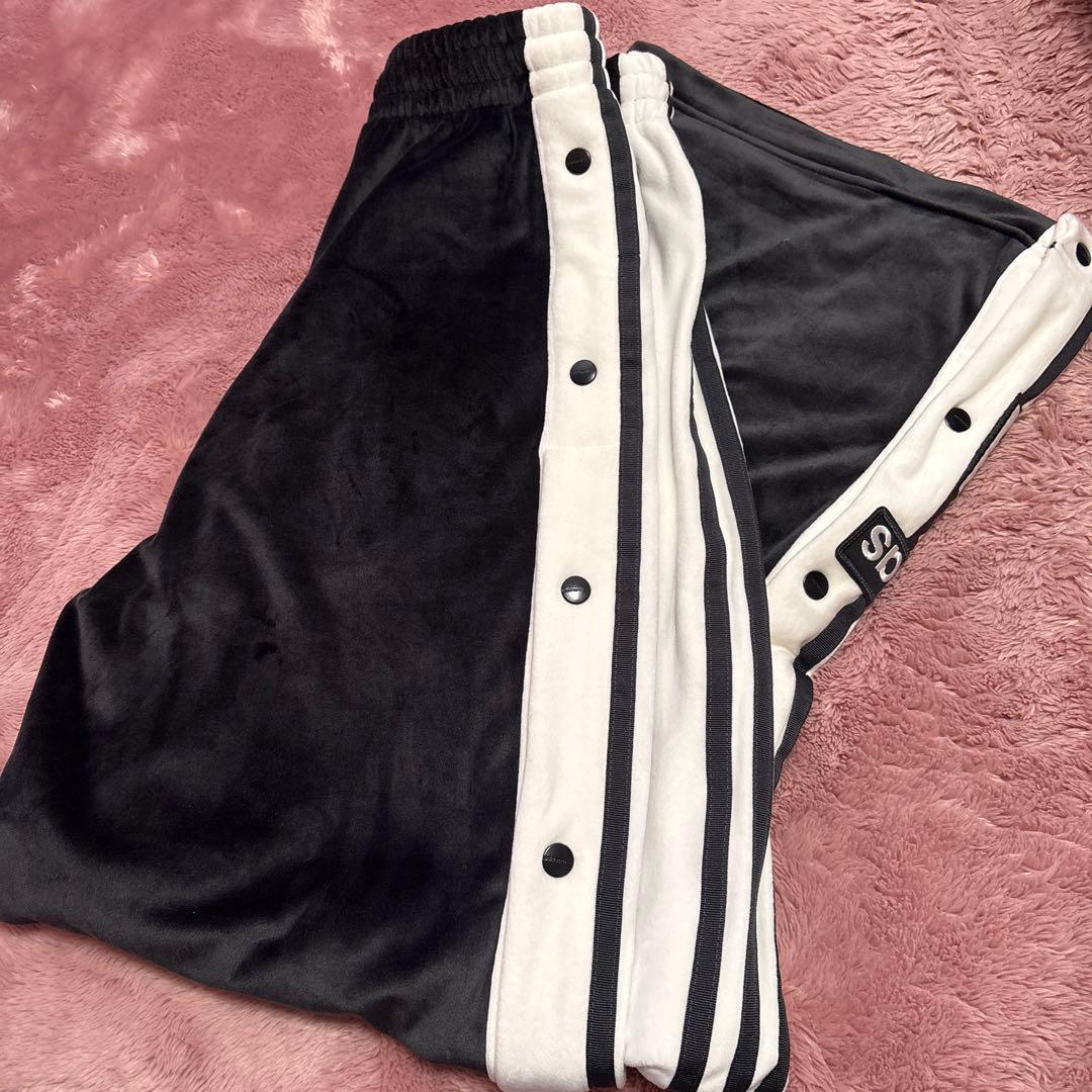adidas W ADIBREAK VELOUR TP 黒 M