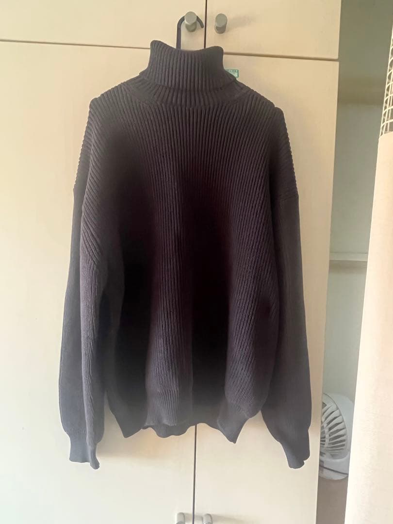 ビームス黒ニット