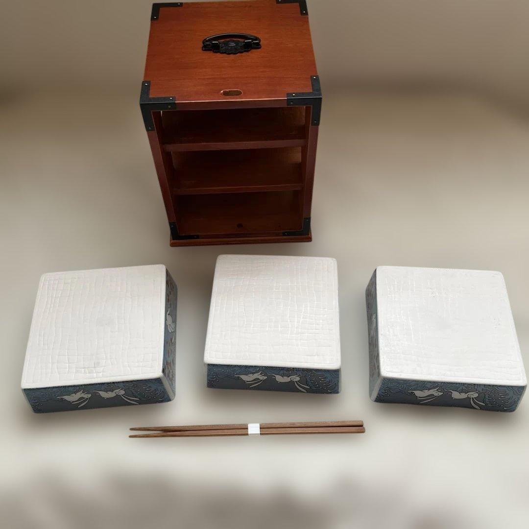 遊山箱 重箱 野弁当 花見弁当 うさぎ 瓢箪窓 月見弁当 陶器 木製 行楽弁当