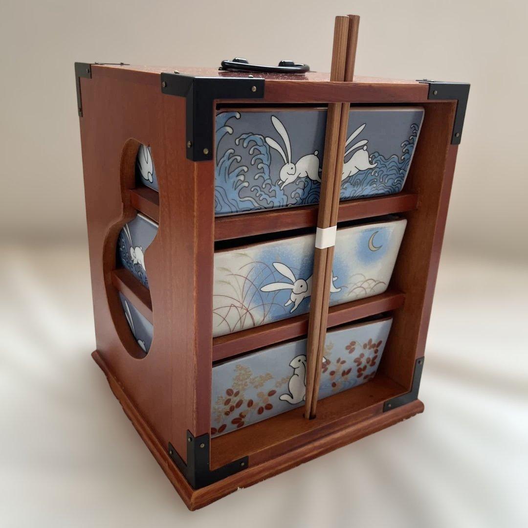 遊山箱 重箱 野弁当 花見弁当 うさぎ 瓢箪窓 月見弁当 陶器 木製 行楽弁当