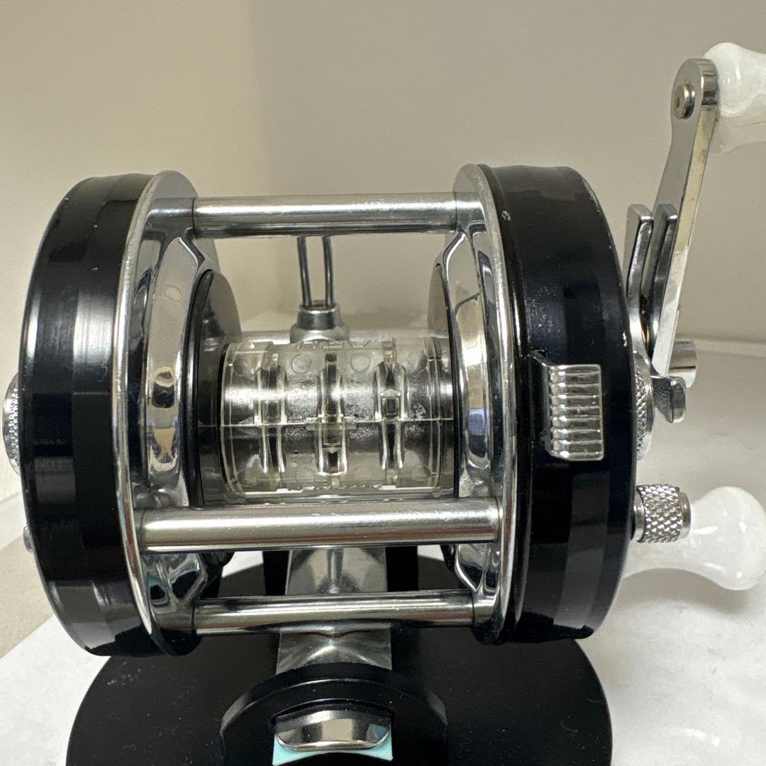 ABU Ambassadeur 5000C ベイトリール