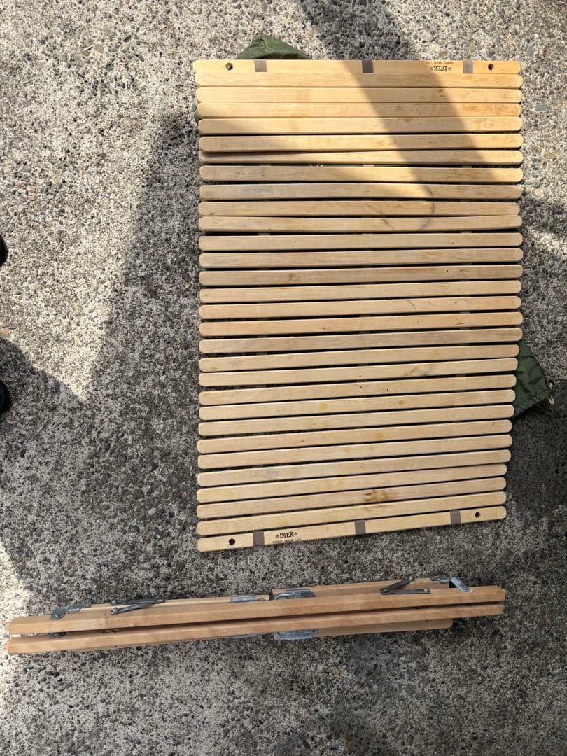 dan　Byer Roll Top Camp Table