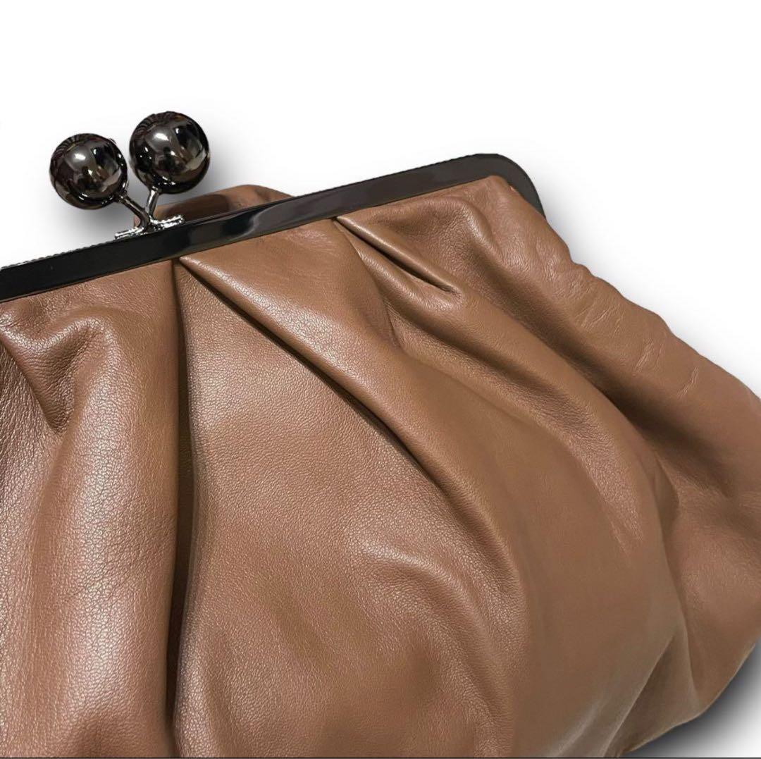 マックスマーラ　パスティチーノ