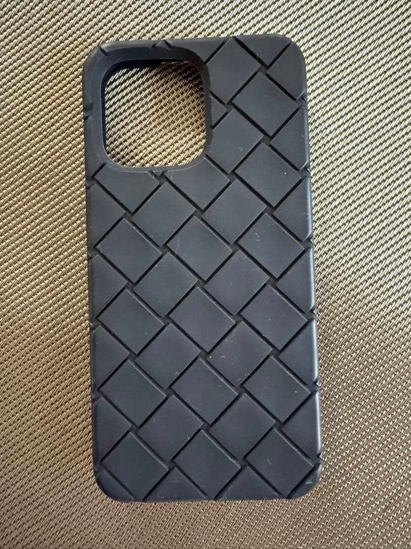 ボッテガべネタ　iPhoneケース16promax