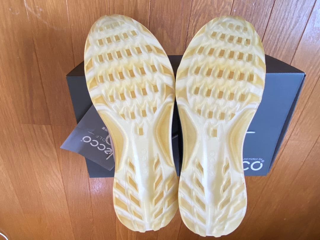 ecco BIOM c4 ゴルフシューズ ホワイトEU41 25.5