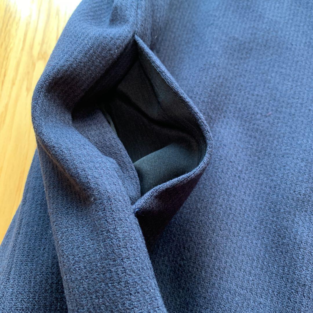 130 トッカバンビーニ　TOCCABAMBINI ワンピース 紺色未使用新品