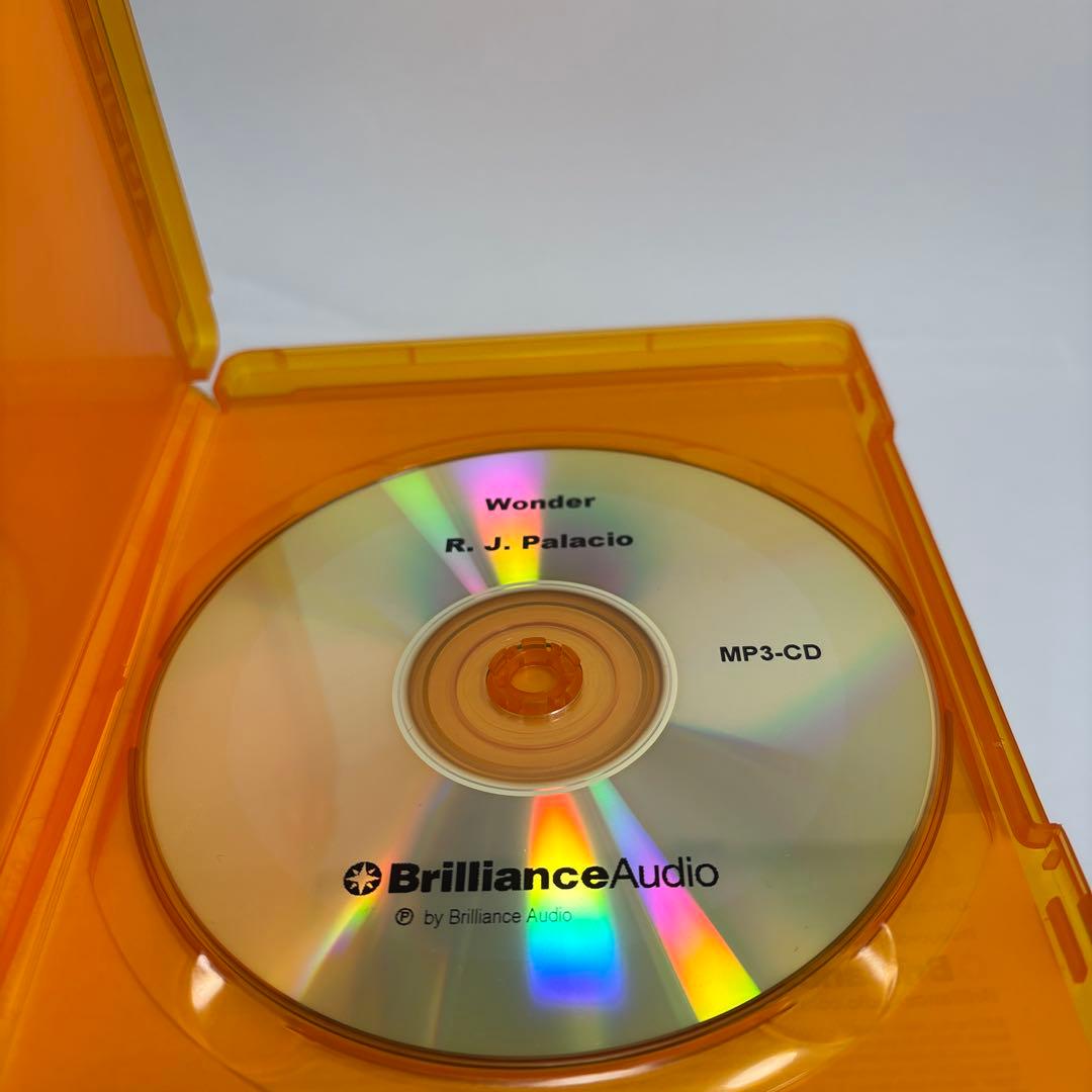 Wonder R.J. Palacio 英語版　mp-3オーディオブック付き