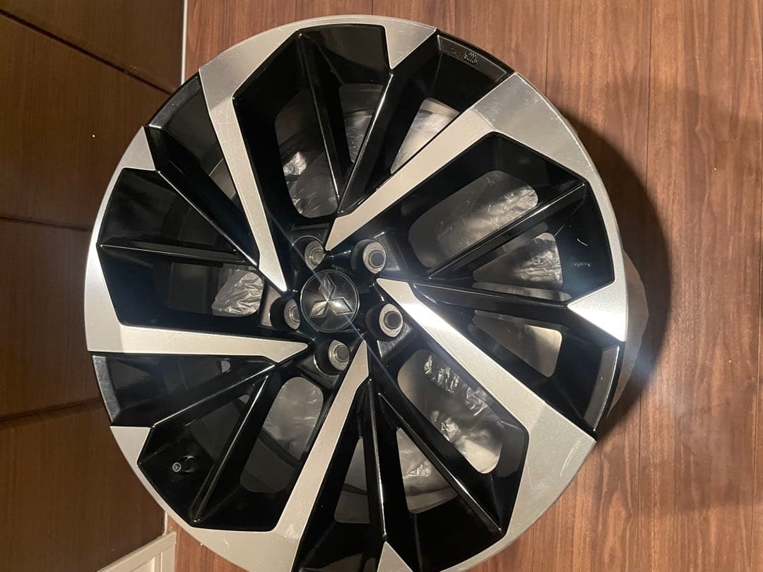 20インチ ホイール ブラック シルバー
