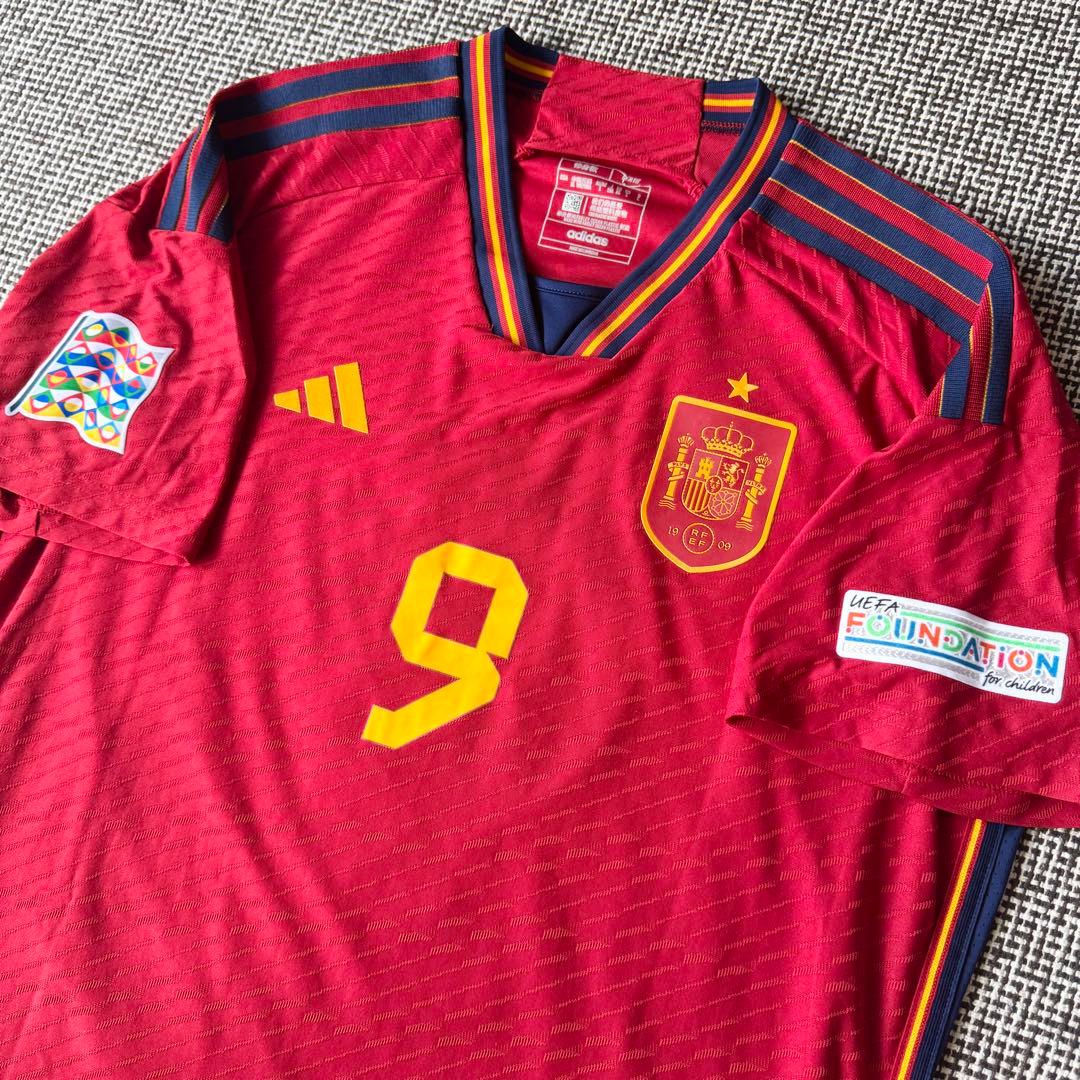 【オーセンティック・NLパッチ付き】ガビ ＃９ スペイン代表 ２２／２３（H）