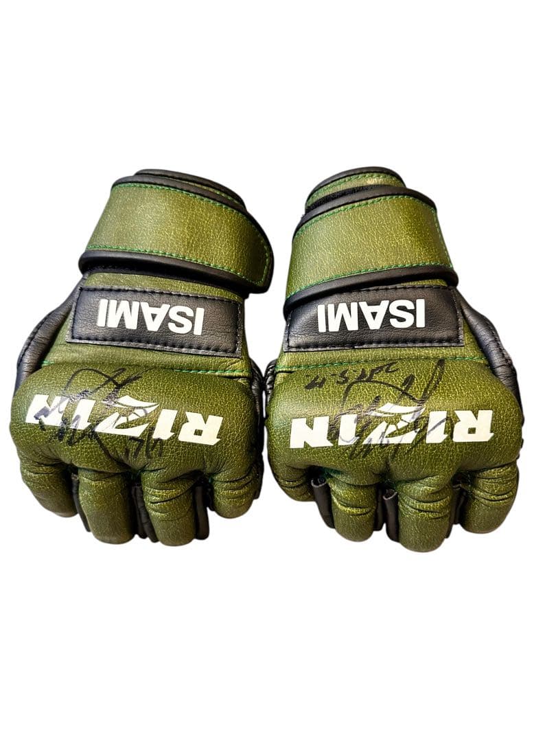 希少！関係者のみ！那須川天心サイン入り！RIZIN 格闘技 グローブ S新品