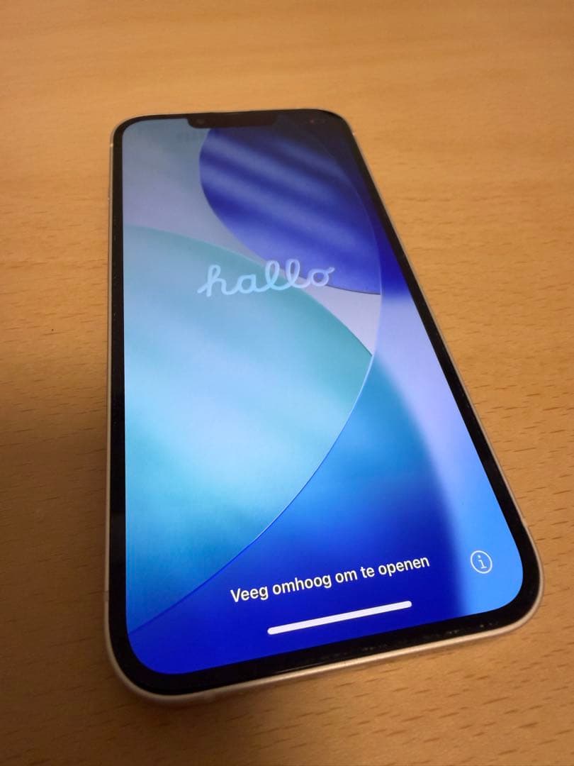 【美品・SIMフリー】iPhone 13 128GB シルバー｜初期化済