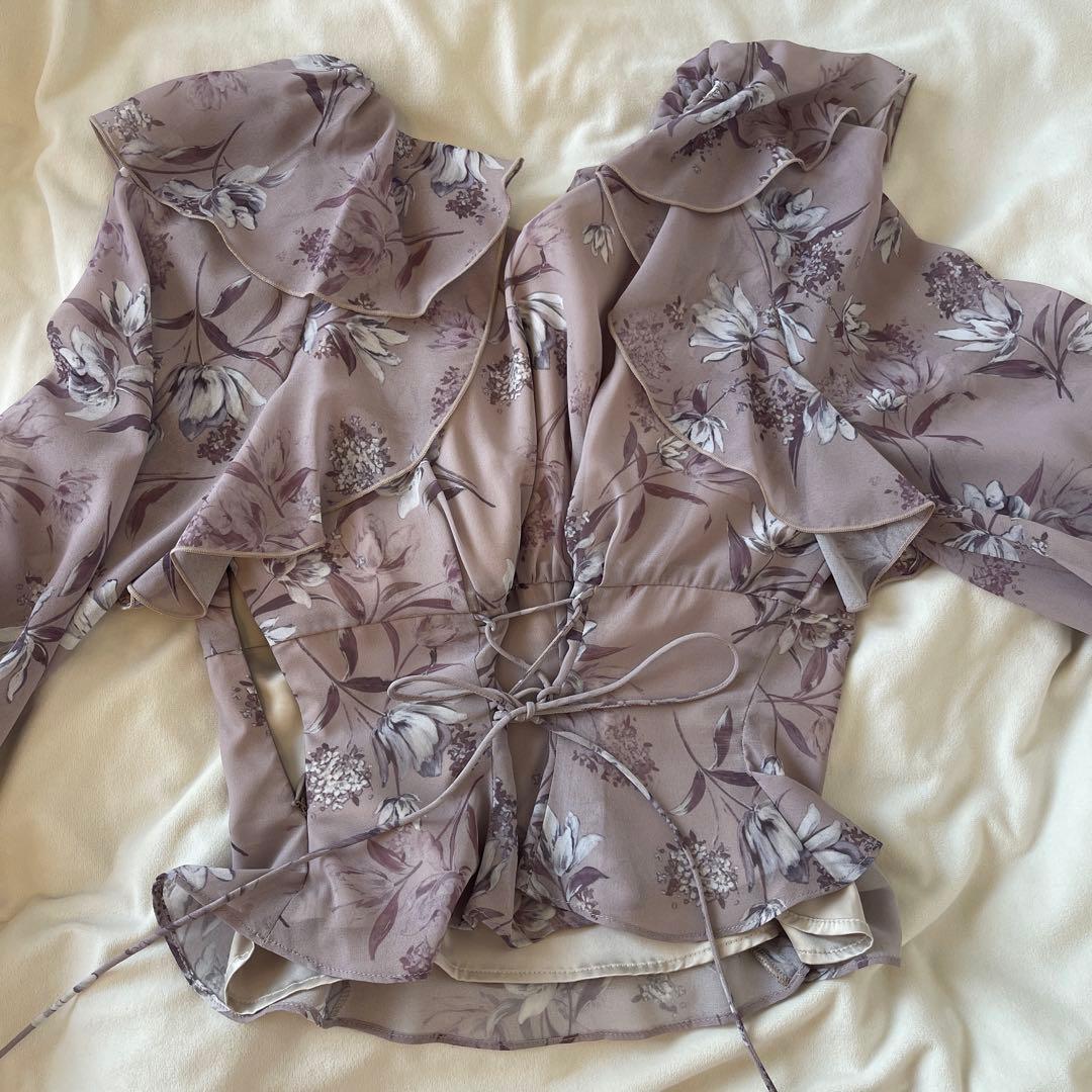 Gentiana Print Frill Set Up トップスのみ未使用