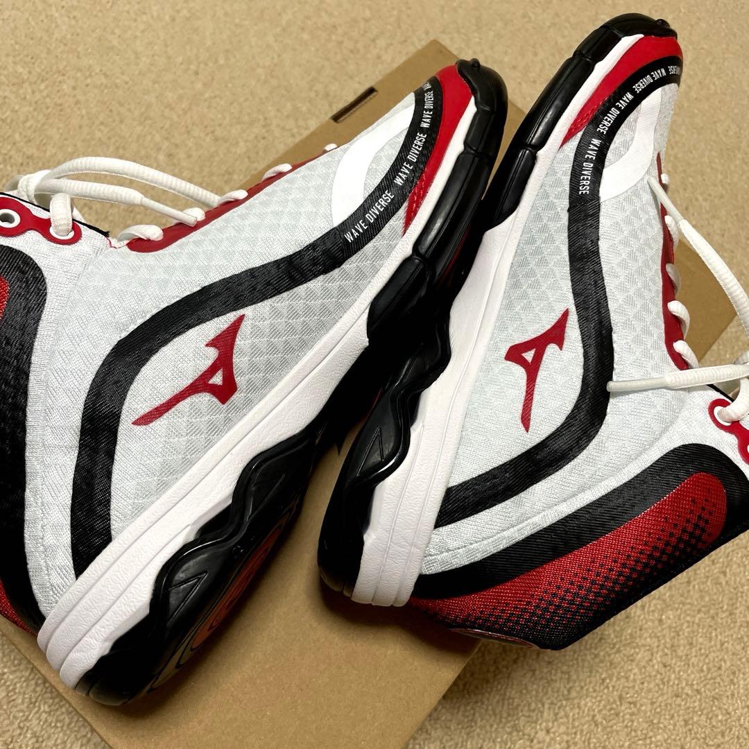 ミズノ ウェーブダイバースDE2 23.5cmレッド/ホワイト/ブラック