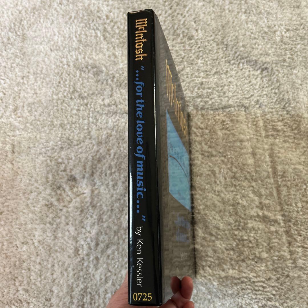 『McIntosh ...for the love of music..』洋書