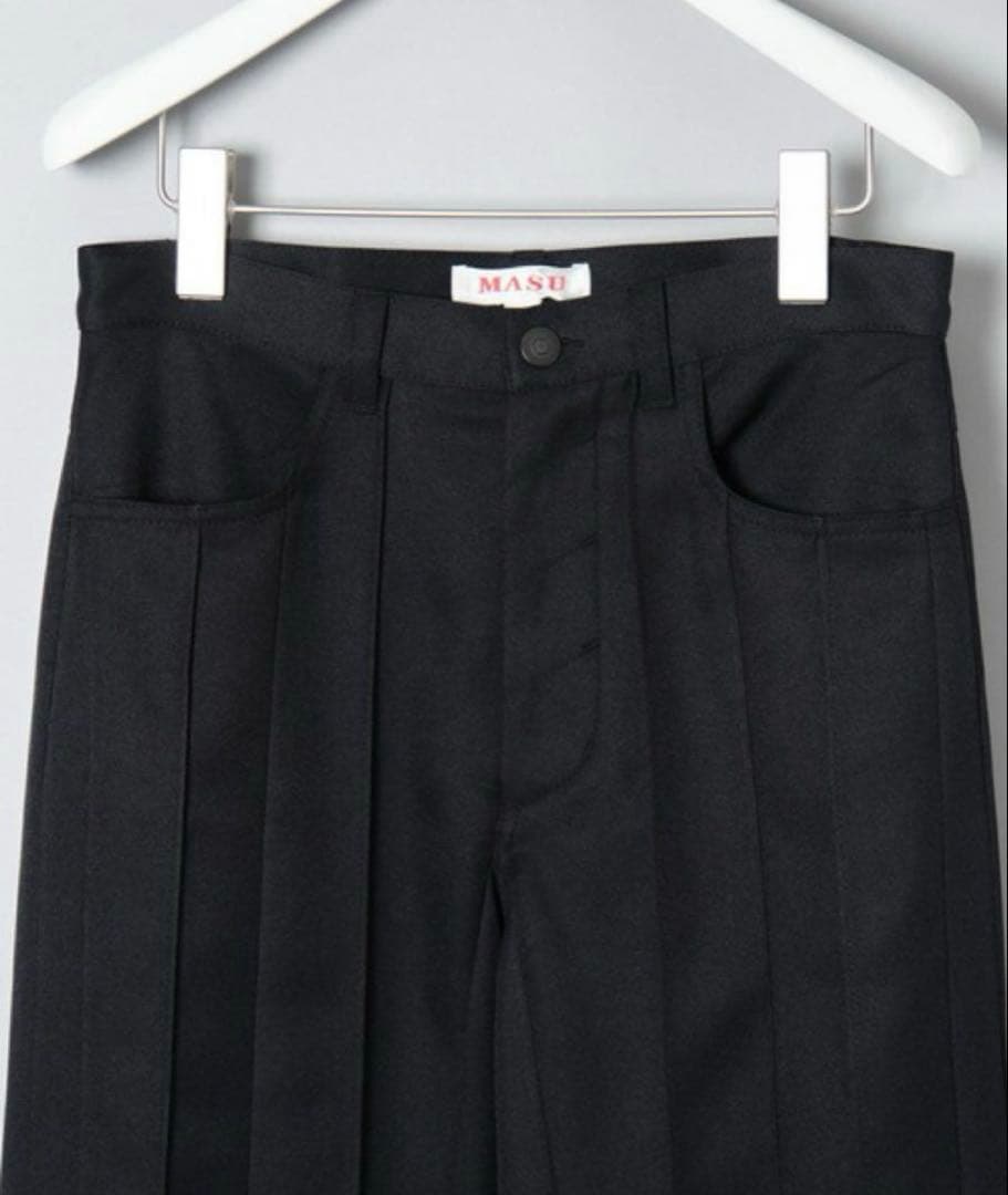 ぺ*。様 誉*れ様 MASU PLEATED PANTS サイズ46