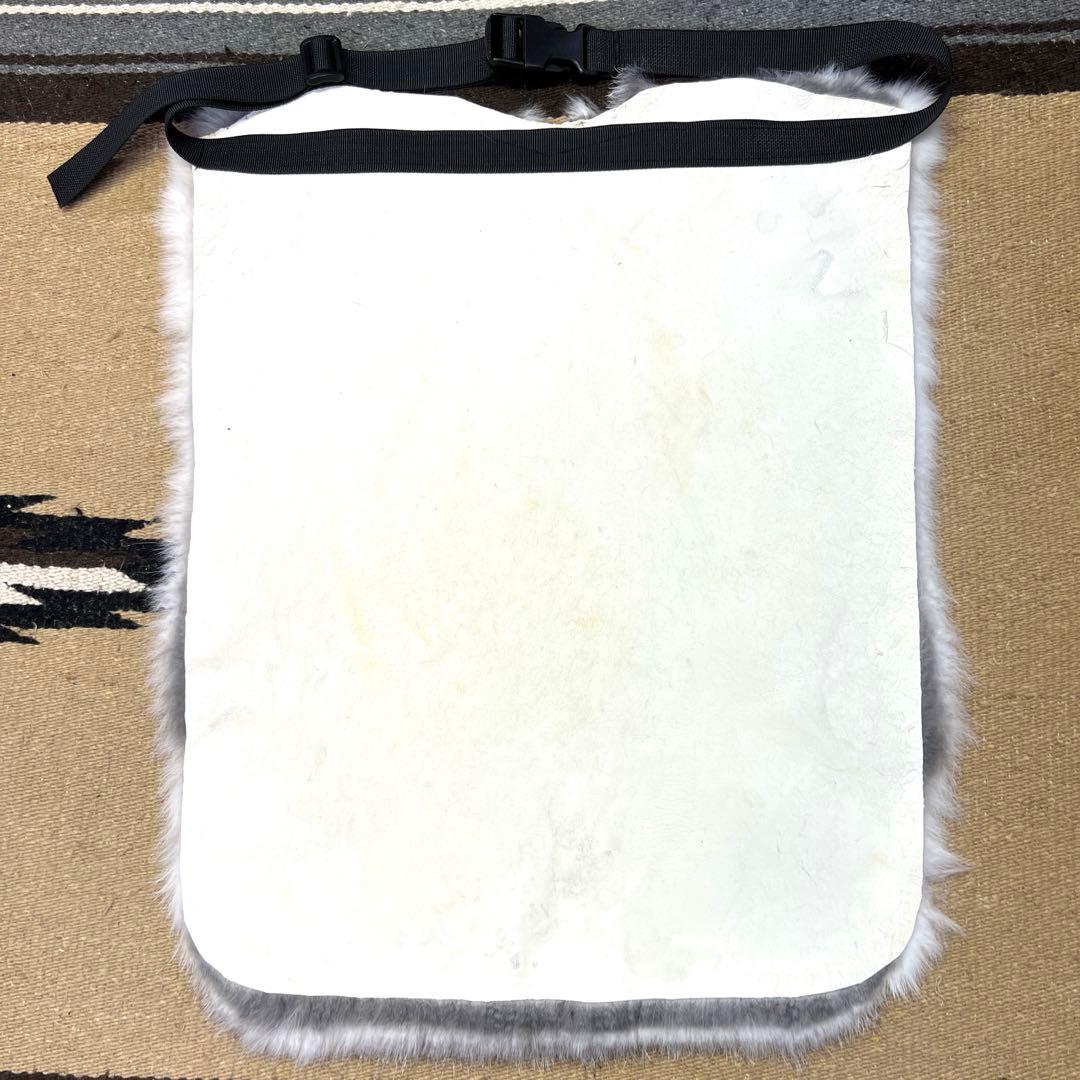 極上特大　ラビット尻あて　座布団　ウサギ毛皮敷物　キャンプ　登山　スキー　チェア