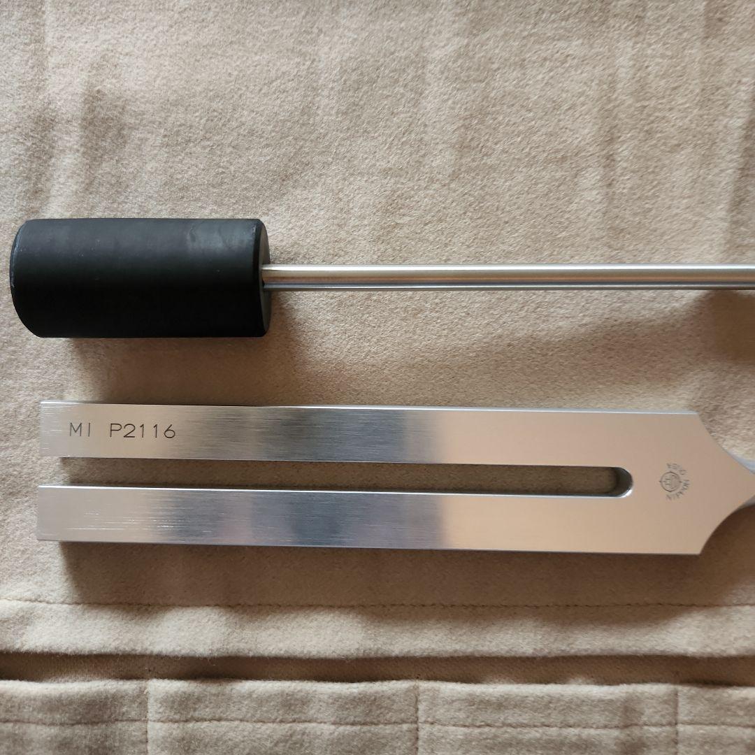 【美品】MIチューナー 音叉　528Hz / 888Hz　ハンマー付　ニチオン製