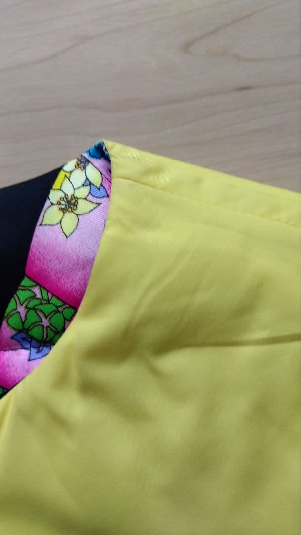 レオナールスポーツ　リバーシブル　中綿ベスト　美品