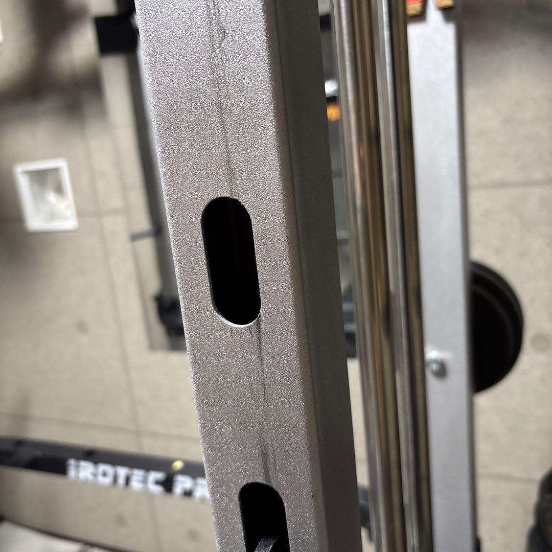 【引き取り限定】IROTEC PROファンクショナルスミス＆ケーブルクロスマシン