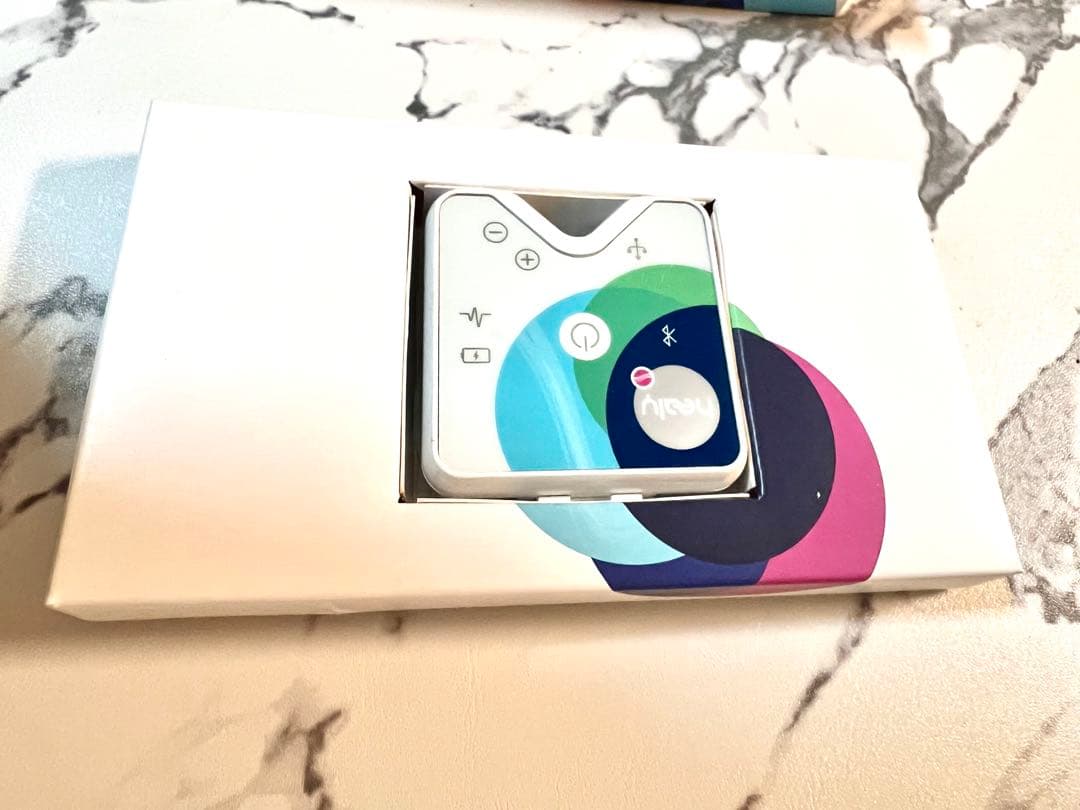 【美品・付属品あり】Healy ヒーリー 波動調整機　本体 日本語説明書付き