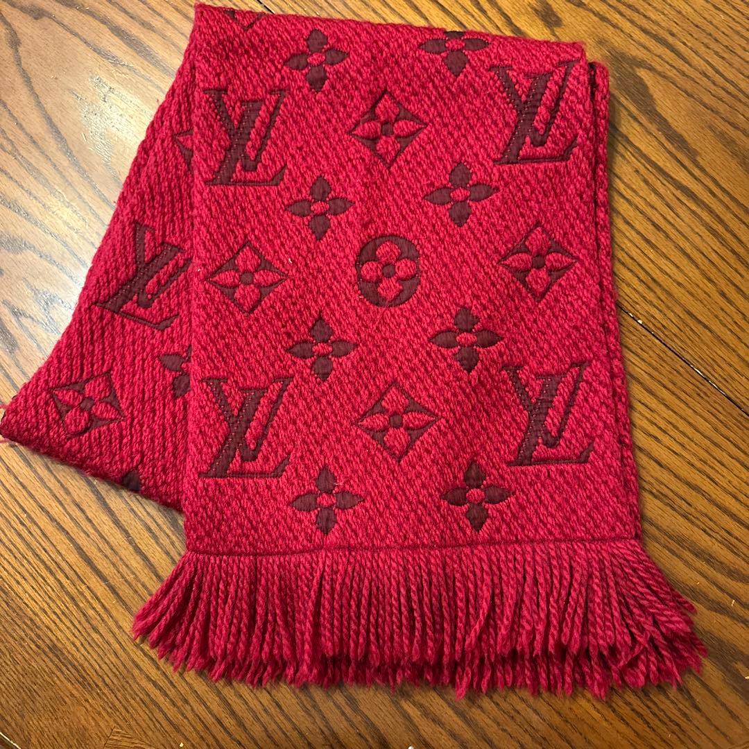 Louis Vuitton マフラー　赤