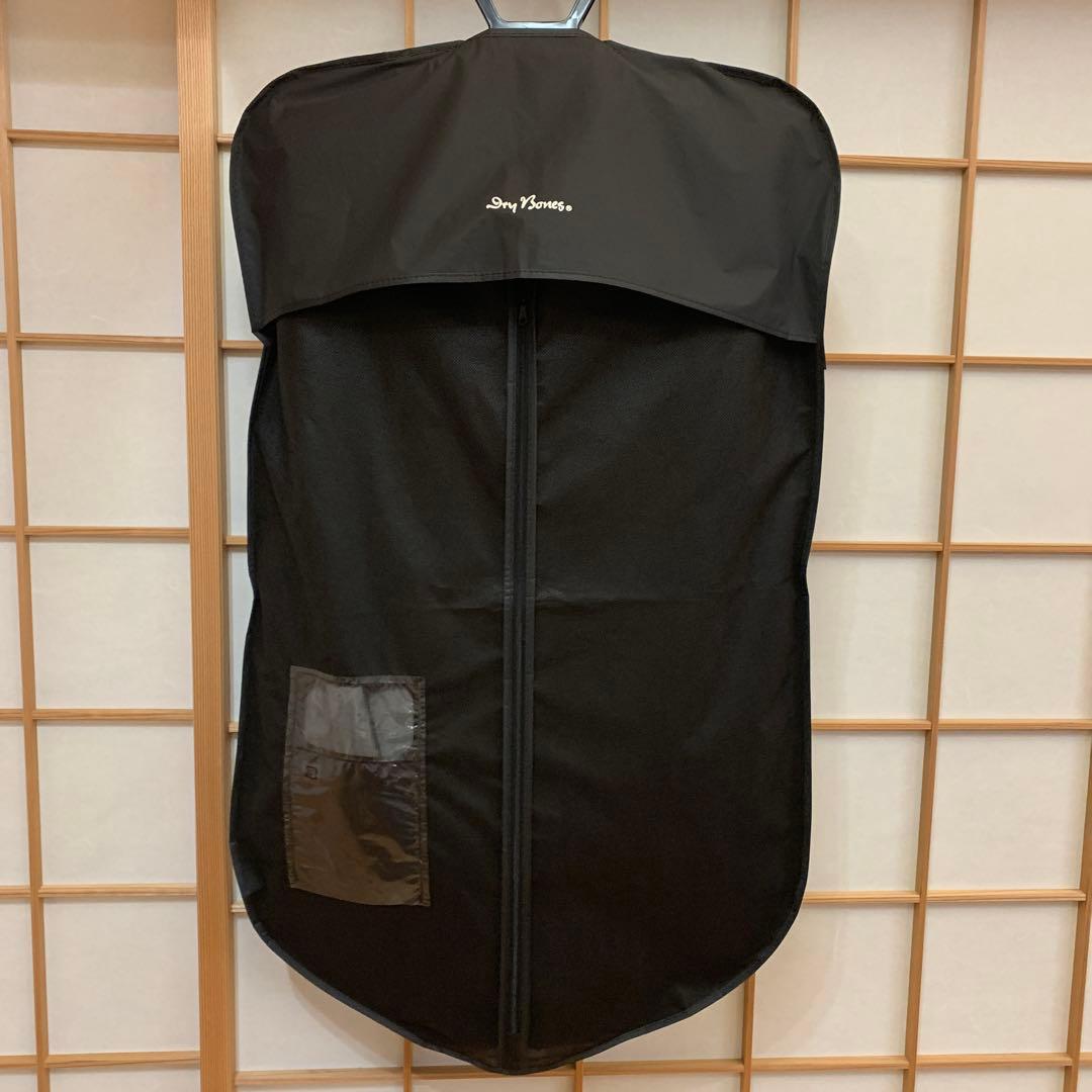 ドライボーンズ　スーツ【新品未使用品、希少】