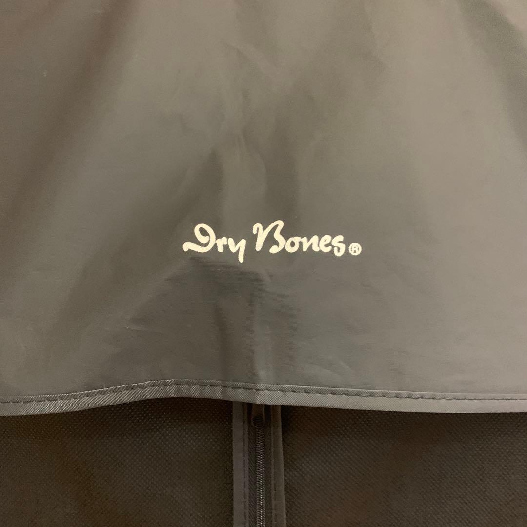 ドライボーンズ　スーツ【新品未使用品、希少】